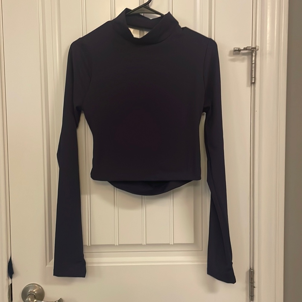 Dark purple active crop top